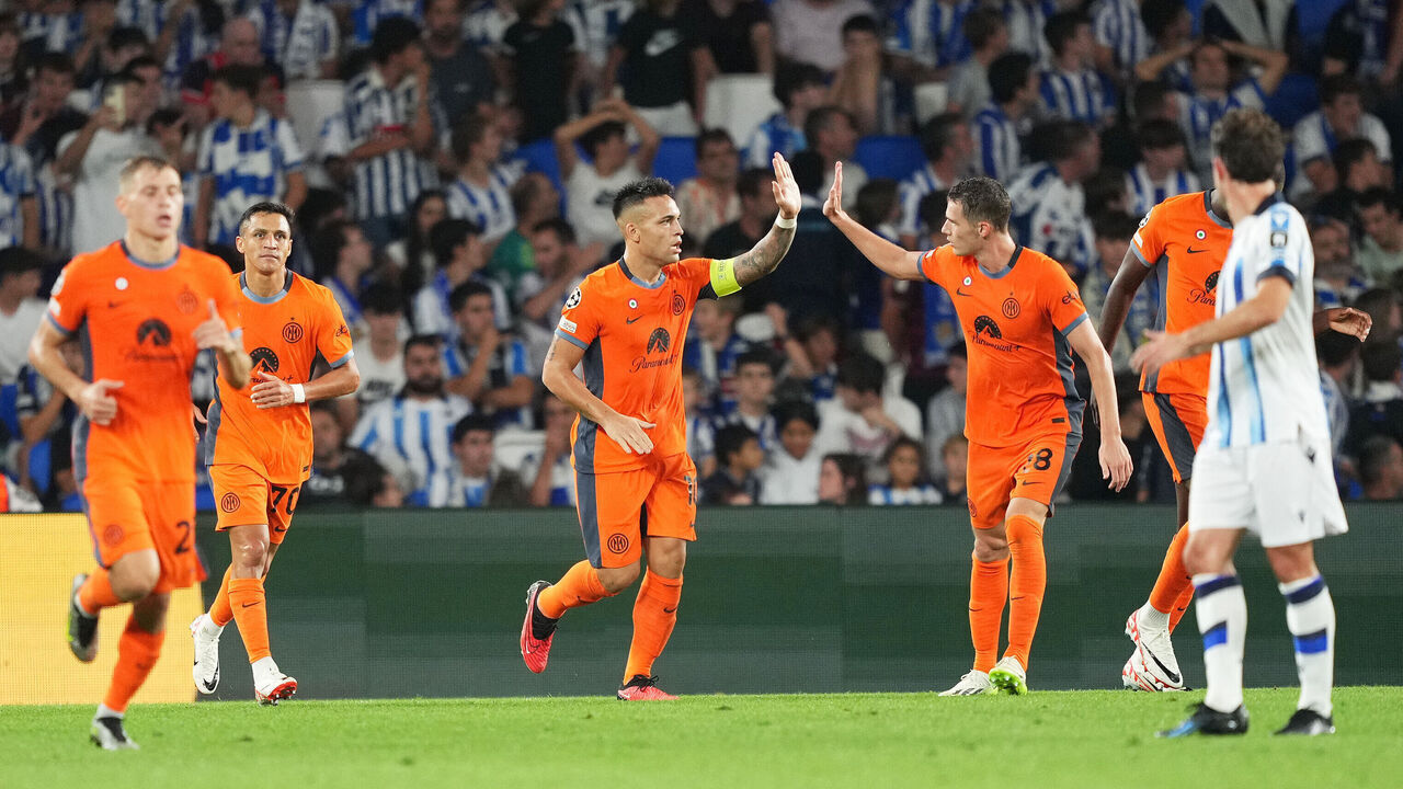 SAN SEBASTIAN, SPAIN - SEPTEMBER 20: Lautaro Martinez of Inter Milan celebrates after scoring their sides first goal during the UEFA Champions League match between Real Sociedad and FC Internazionale at Reale Arena on September 20, 2023 in San Sebastian, Spain.