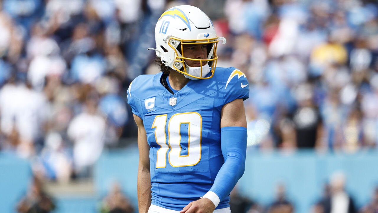 NASHVILLE, TENNESSEE - SEPTEMBER 17: Justin Herbert #10 of the Los Angeles Chargers looks on during the game against the Tennessee Titans at Nissan Stadium on September 17, 2023 in Nashville, Tennessee.
