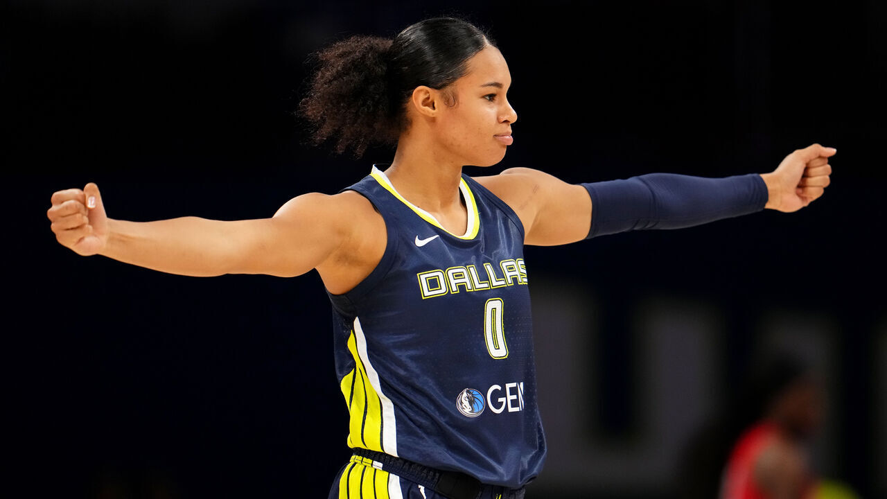 ARLINGTON, TX - SEPTEMBER 19: Satou Sabally #0 of the Dallas Wings looks on during round one game two of the 2023 WNBA Playoffs against the Atlanta Dream on September 19, 2023 at the College Park Center in Arlington, TX. Mandatory Copyright Notice: Copyright 2023 NBAE
