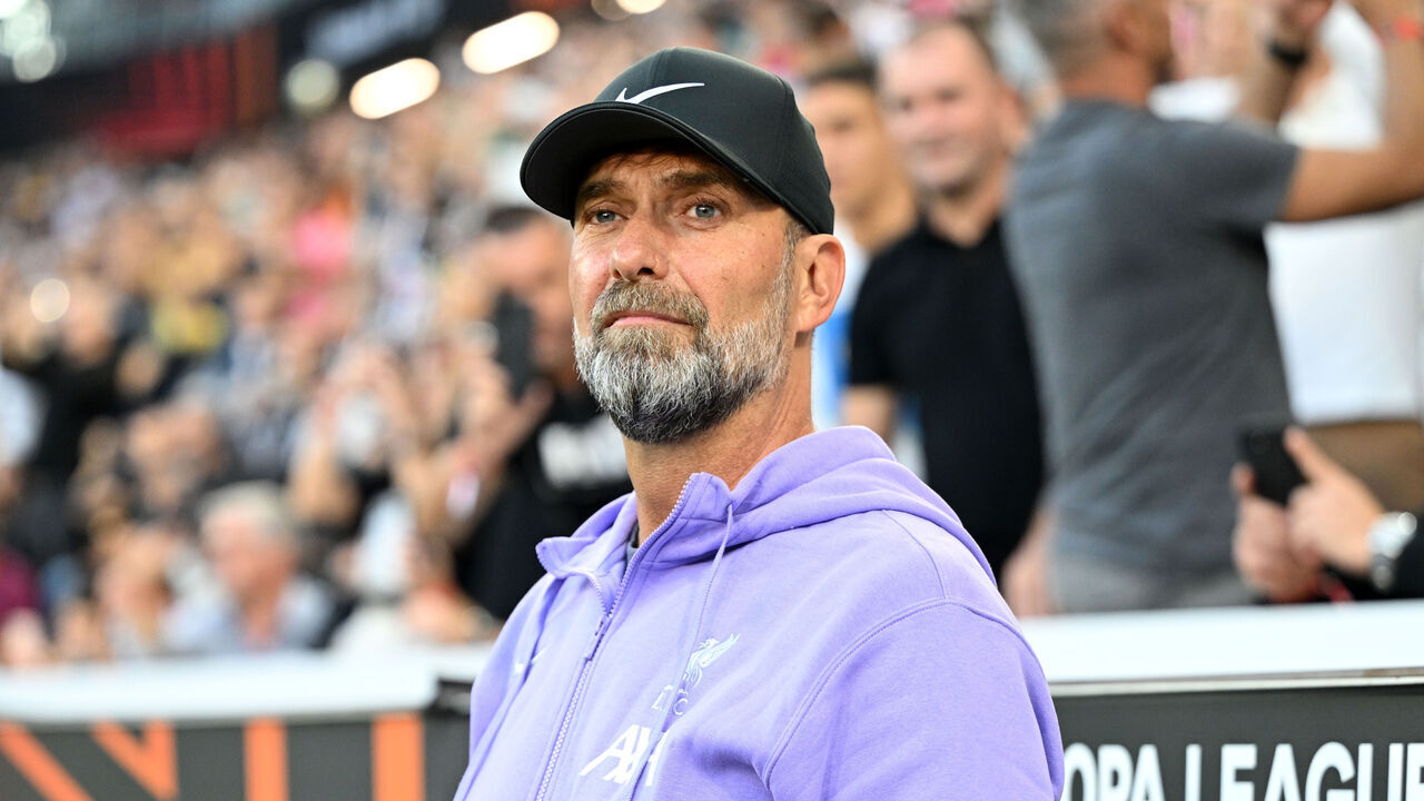 LINZ, AUSTRIA - SEPTEMBER 21: Manager Juergen Klopp of Liverpool FC looks on prior to the UEFA Europa League 2023/24 group stage match between LASK and Liverpool FC on September 21, 2023 in Linz, Austria.