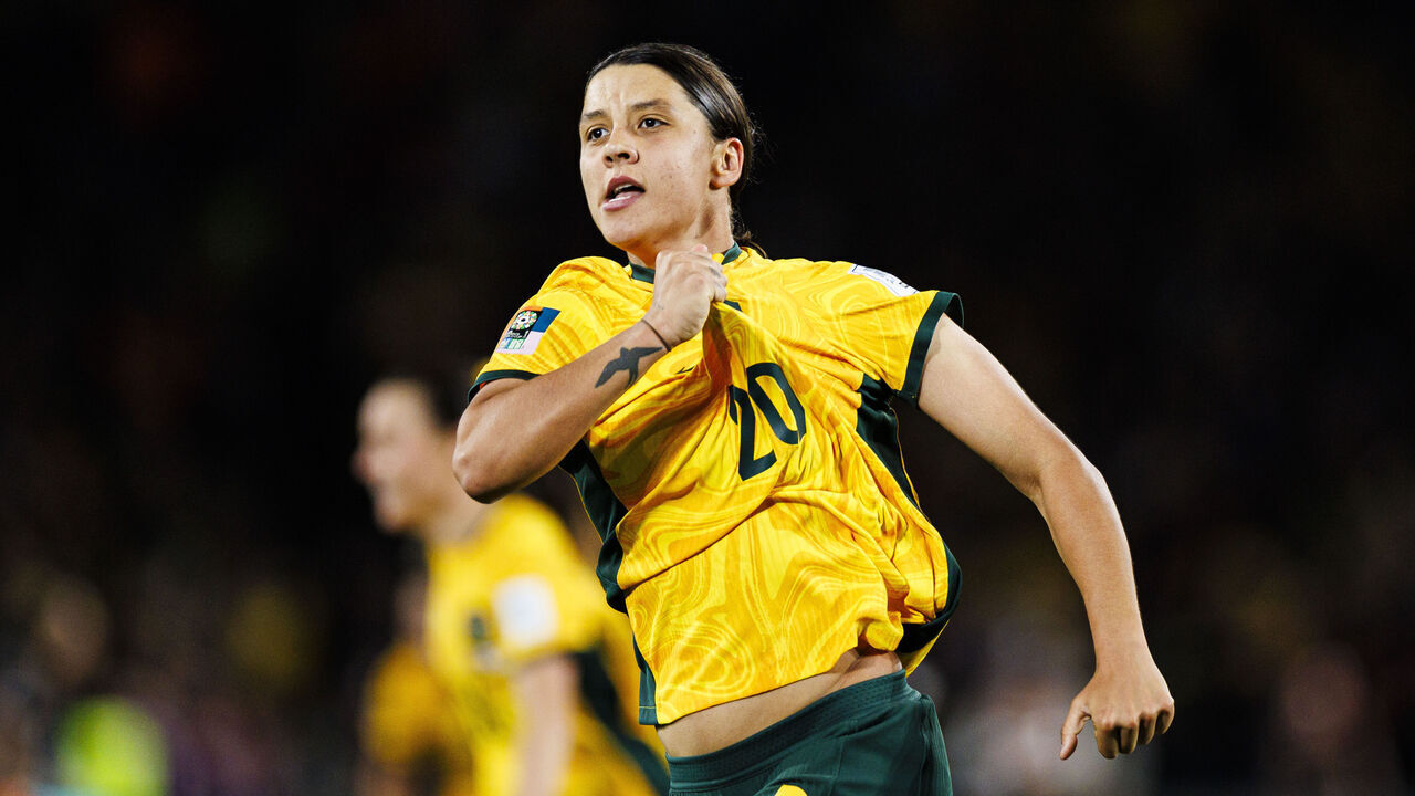 SYDNEY, AUSTRALIA - AUGUST 16: Sam Kerr of Australia celebrates her goal during the FIFA Women's World Cup Australia & New Zealand 2023 Semi Final match between Australia and England at Stadium Australia on August 16, 2023 in Sydney, Australia.