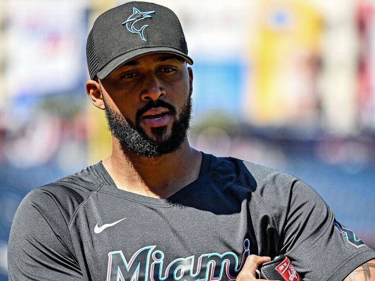 Marlins' Alcantara out for season with UCL sprain