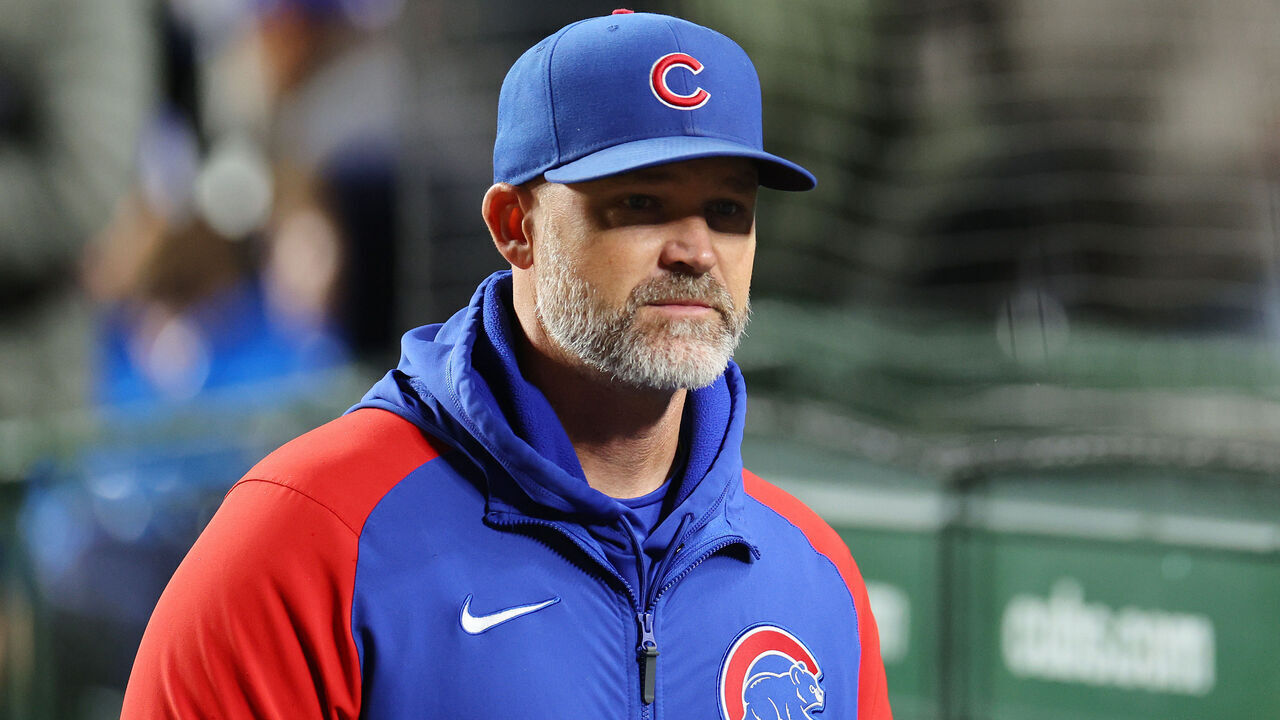 CHICAGO, ILLINOIS - SEPTEMBER 19: Manager David Ross #3 of the Chicago Cubs looks on prior to the game against the Pittsburgh Pirates at Wrigley Field on September 19, 2023 in Chicago, Illinois.
