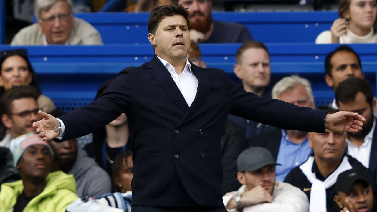 Chelsea's Argentinian head coach Mauricio Pochettino gestures on the touchline during the English Premier League football match between Chelsea and Aston Villa at Stamford Bridge in London on September 24, 2023.