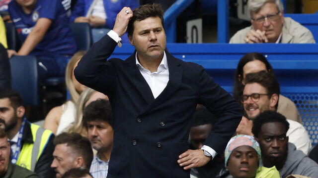 Chelsea's Argentinian head coach Mauricio Pochettino gestures on the touchline during the English Premier League football match between Chelsea and Aston Villa at Stamford Bridge in London on September 24, 2023.