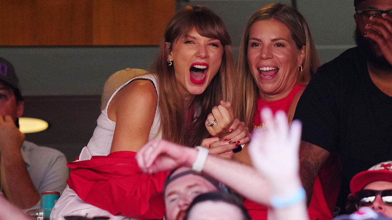 KANSAS CITY, MISSOURI - SEPTEMBER 24: Taylor Swift is seen during a game between the Chicago Bears and the Kansas City Chiefs at GEHA Field at Arrowhead Stadium on September 24, 2023 in Kansas City, Missouri.