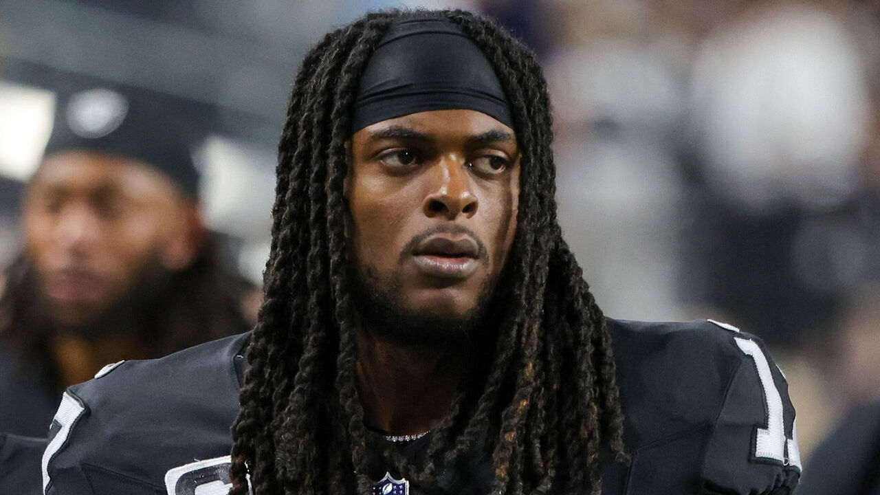 LAS VEGAS, NEVADA - SEPTEMBER 24: Wide receiver Davante Adams #17 of the Las Vegas Raiders walks off the field at halftime of a game against the Pittsburgh Steelers at Allegiant Stadium on September 24, 2023 in Las Vegas, Nevada. The Steelers defeated the Raiders 23-18.