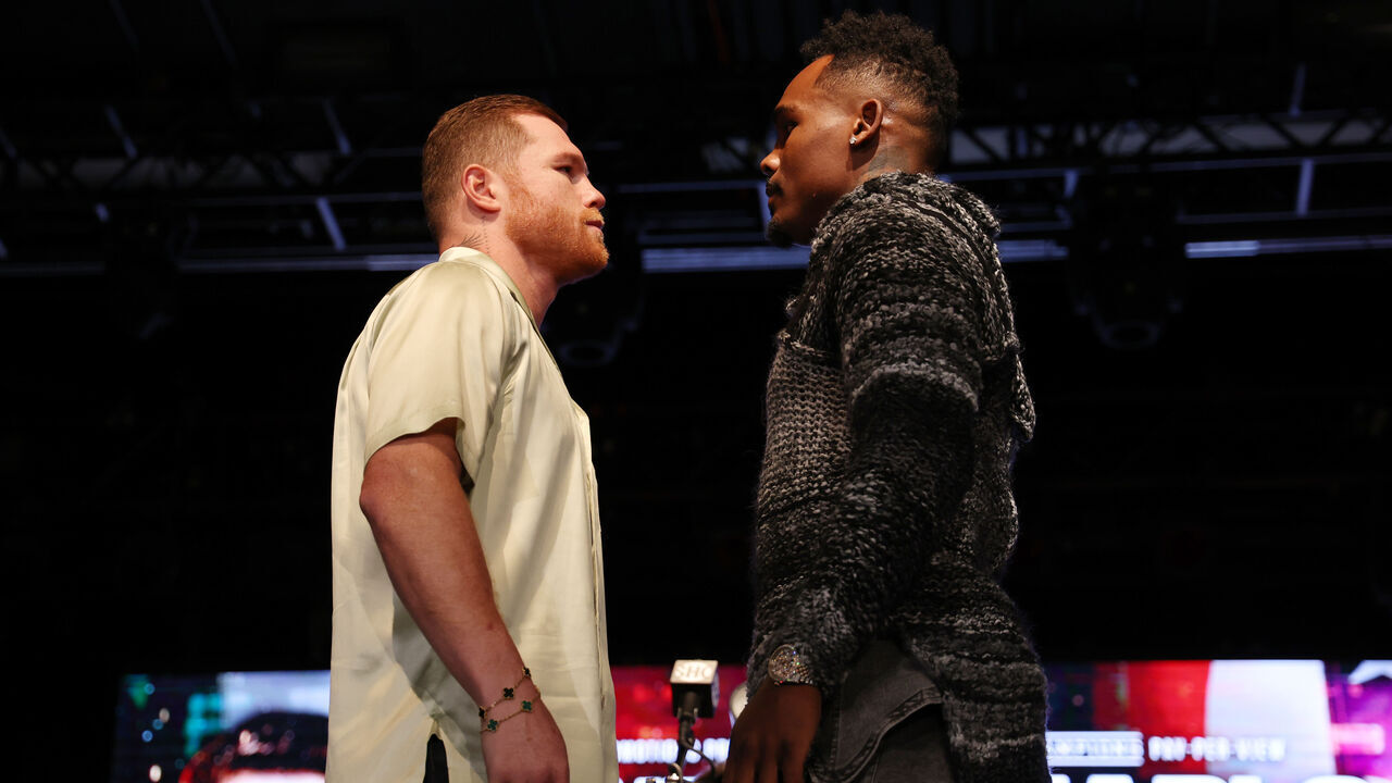 NEW YORK, NEW YORK - AUGUST 15: Canelo Alvarez of Mexico (L) and Jermell Charlo (R) face off during a press conference to preview their September 30 super middleweight undisputed championship fight at Palladium Times Square on August 15, 2023 in New York City.