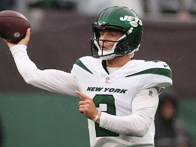 Meet Zach Wilson, The Jets New Quarterback - CBS New York