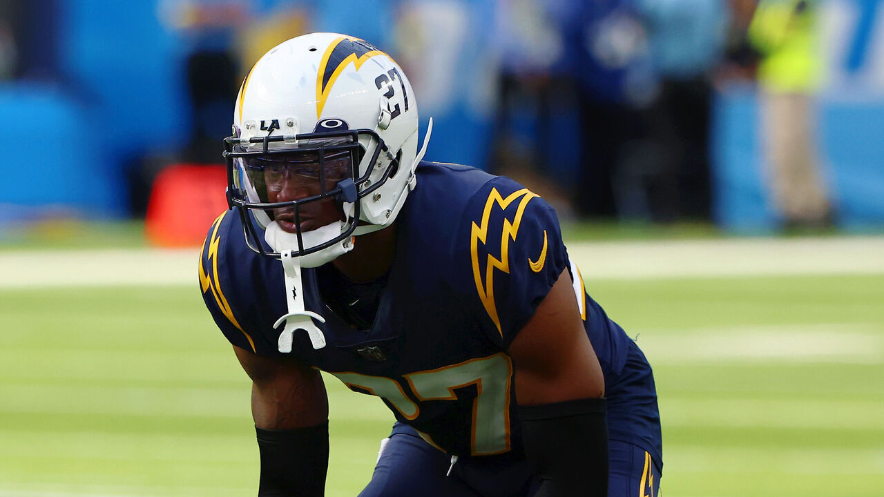 INGLEWOOD, CALIFORNIA - OCTOBER 23: J.C. Jackson #27 of the Los Angeles Chargers waits for play to begin during the second quarter against the Seattle Seahawks at SoFi Stadium on October 23, 2022 in Inglewood, California. The Los Angeles Chargers lost 23-37.