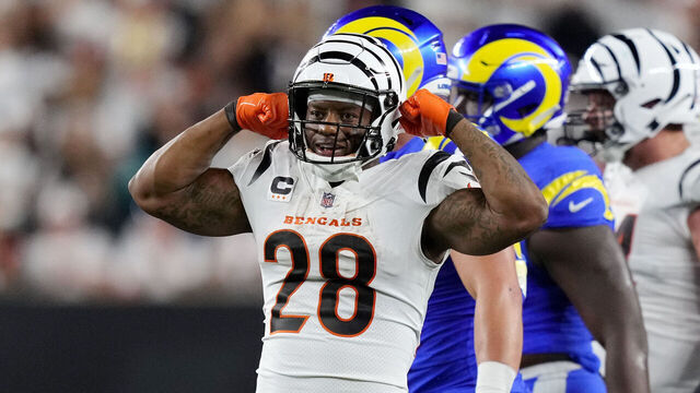 CINCINNATI, OHIO - SEPTEMBER 25: Joe Mixon #28 of the Cincinnati Bengals celebrates a first down against the Los Angeles Rams during the fourth quarter in the game at Paycor Stadium on September 25, 2023 in Cincinnati, Ohio.