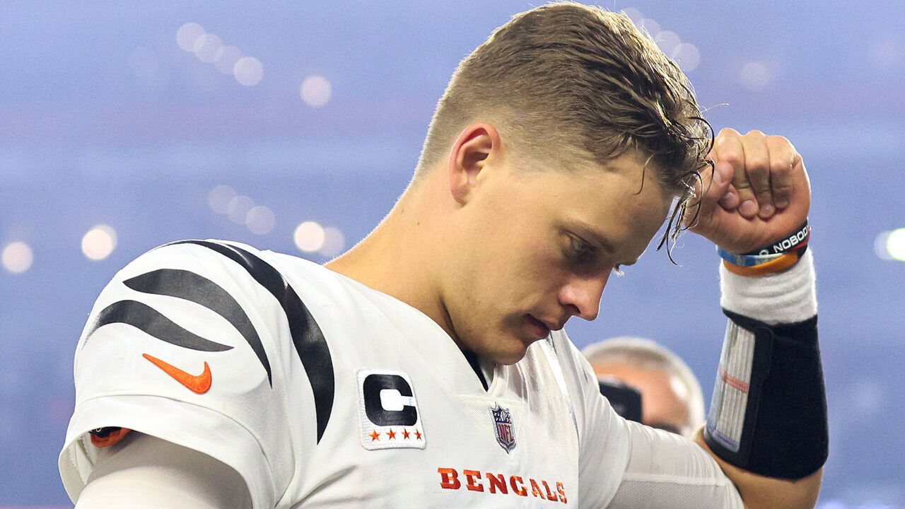 CINCINNATI, OHIO - SEPTEMBER 25: Joe Burrow #9 of the Cincinnati Bengals celebrates as he walks off the field after defeating the Los Angeles Rams in the game at Paycor Stadium on September 25, 2023 in Cincinnati, Ohio.