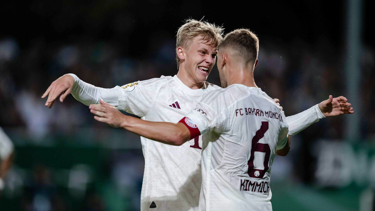 Bayern München zieht in die 2. Runde des DFB-Pokals ein Bayern München zieht in die 2. Runde des DFB-Pokals ein