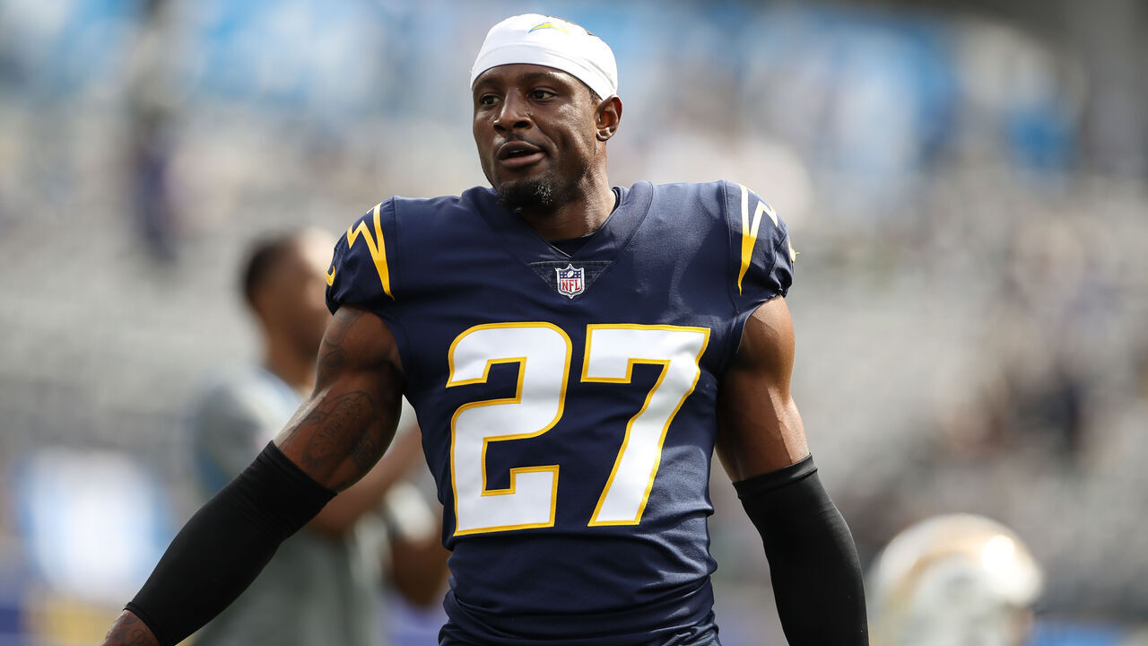 INGLEWOOD, CA - OCTOBER 23: Los Angeles Chargers cornerback J.C. Jackson (27) during the Seattle Seahawks vs Los Angeles Chargers on October 23, 2022, at SoFi Stadium in Inglewood, CA.