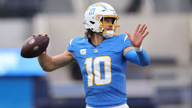 INGLEWOOD, CALIFORNIA - OCTOBER 01: Justin Herbert #10 of the Los Angeles Chargers throws a pass against the Las Vegas Raiders during the first half of the game at SoFi Stadium on October 01, 2023 in Inglewood, California.