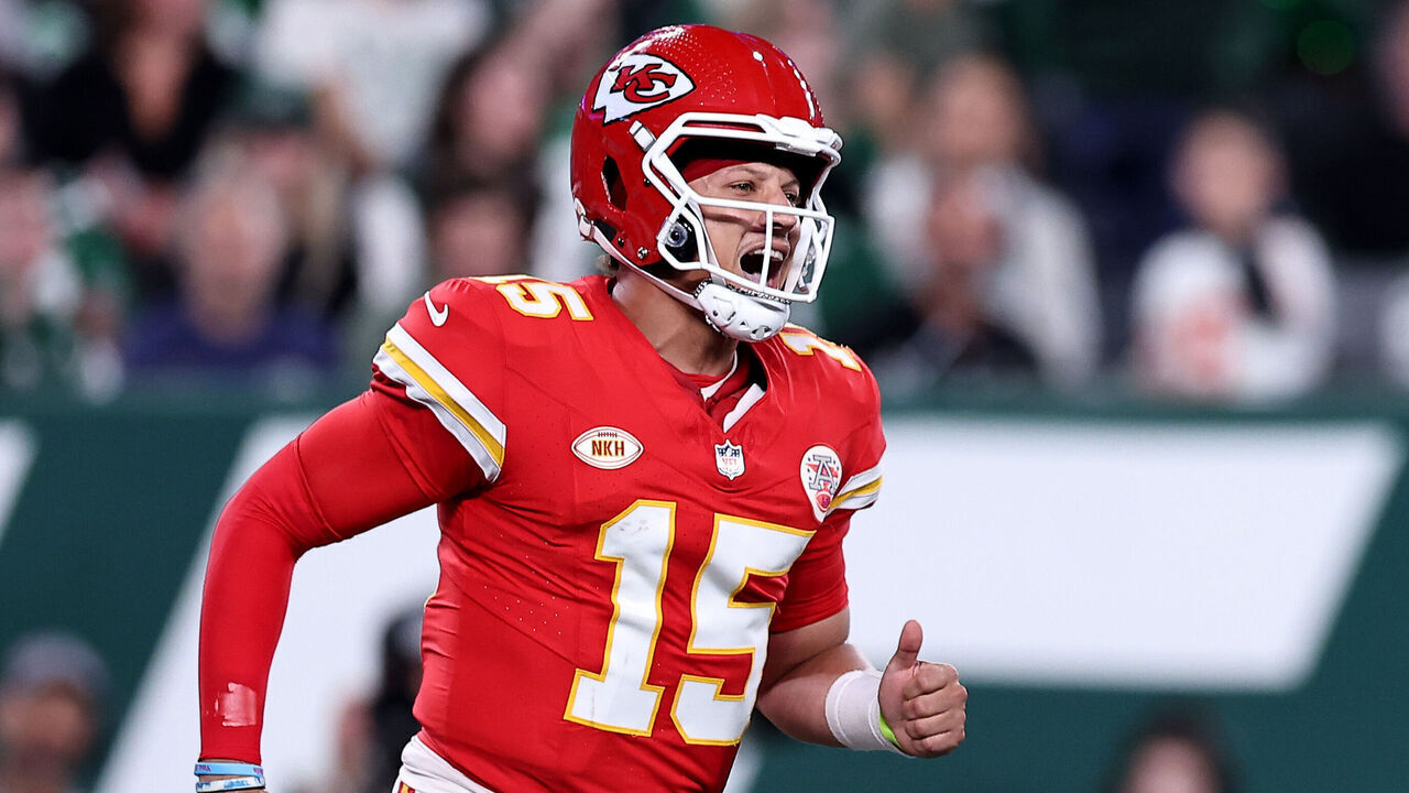 EAST RUTHERFORD, NEW JERSEY - OCTOBER 01: Patrick Mahomes #15 of the Kansas City Chiefs celebrates after teammate Noah Gray #83 scored a touchdown New York Jets during the first quarter in the game at MetLife Stadium on October 01, 2023 in East Rutherford, New Jersey.