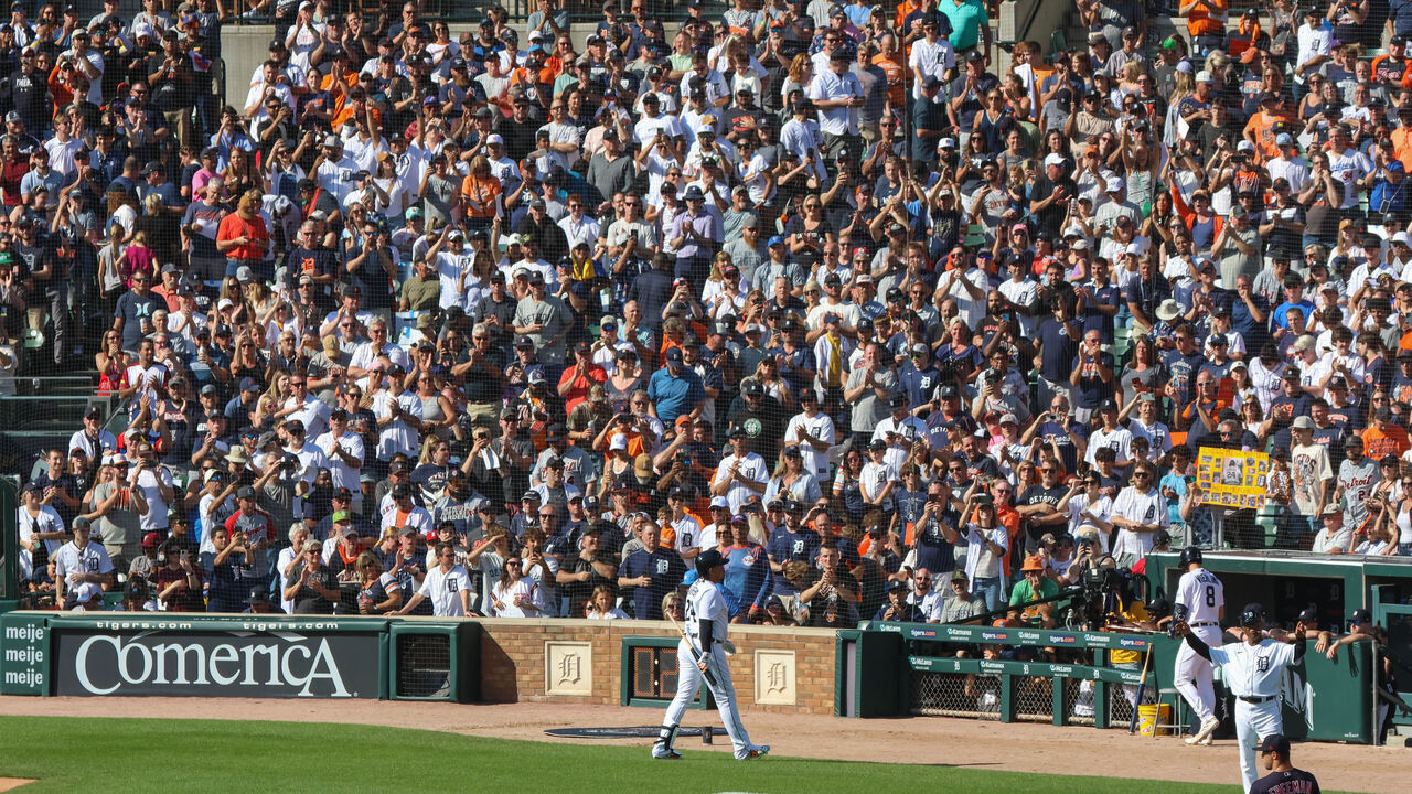 DETROIT, MI - OCTOBER 01: Fans cheer as Detroit Tigers designated hitter Miguel Cabrera (24) walks back to the dugout after striking out swinging during the first inning of his final game during a regular season Major League Baseball game between the Cleveland Guardians and the Detroit Tigers on October 1, 2023 at Comerica Park in Detroit, Michigan.