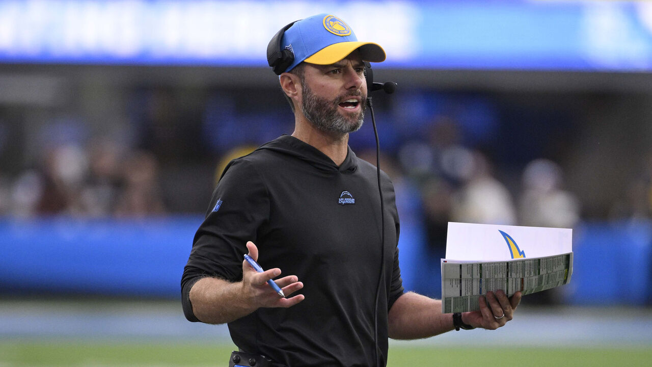 Chargers need to find a way not to allow second-half rallies - The