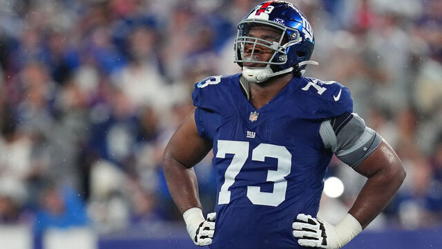 EAST RUTHERFORD, NEW JERSEY - SEPTEMBER 10: Evan Neal #73 of the New York Giants looks on against the Dallas Cowboys at MetLife Stadium on September 10, 2023 in East Rutherford, New Jersey.