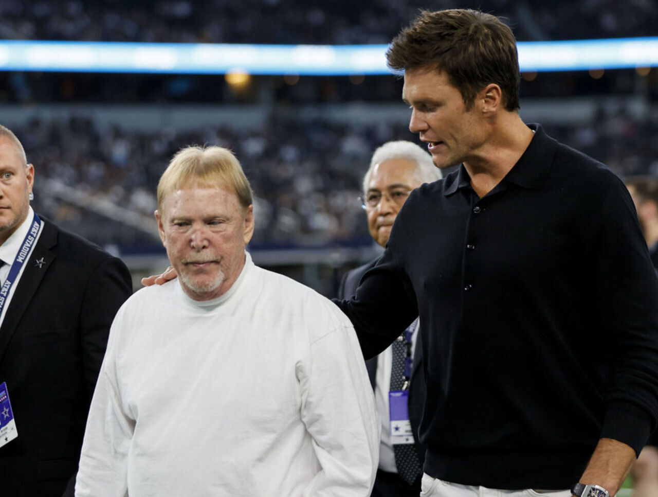 Tom Brady Seeking Limited Ownership Stake In Raiders