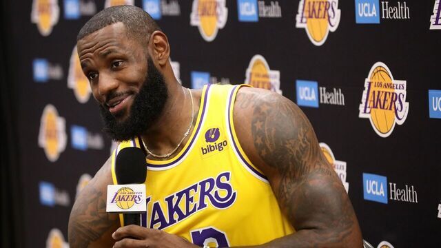 LOS ANGELES, CA - OCTOBER 2, 2023 - Los Angeles Lakers star LeBron James enjoys a light moment while answering questions for the press during Los Angeles Lakers Media Day at the UCLA Health Training Center in El Segundo on October 2, 2023. (Genaro Molina / Los Angeles Times via Getty Images)