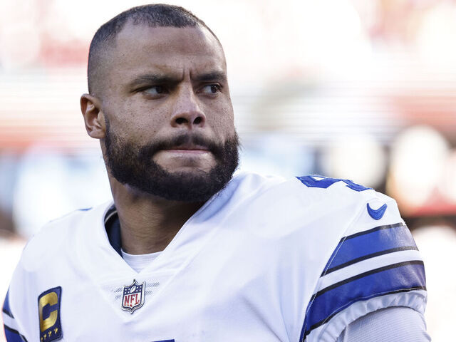 Cowboys won't put Prescott on IR for possible earlier return