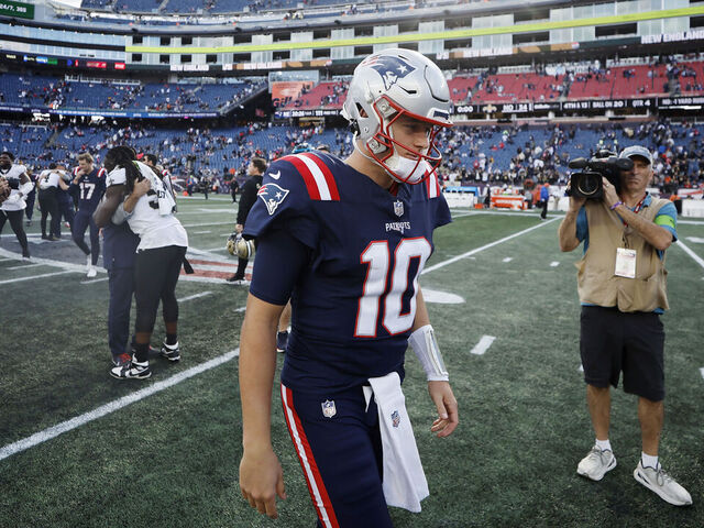 How Mac Jones and the Patriots can beat the Bills on Monday Night Football  – Boston Herald