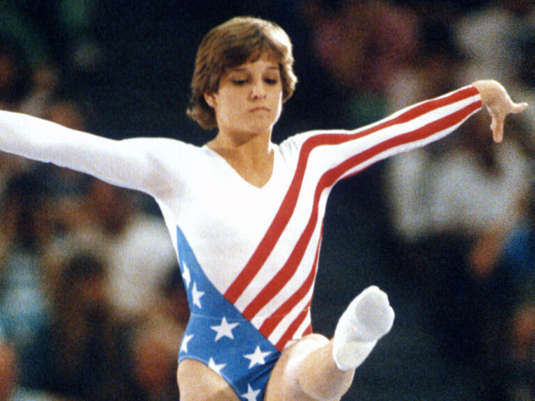 Mary Lou Retton 'fighting for her life,' daughter says