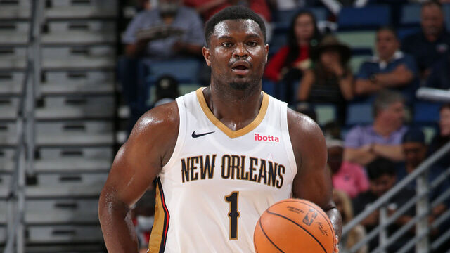NEW ORLEANS, LA - OCTOBER 10: Zion Williamson #1 of the New Orleans Pelicans brings the ball up court against the Orlando Magic on October 10, 2023 at the Smoothie King Center in New Orleans, Louisiana. Mandatory Copyright Notice: Copyright 2023 NBAE