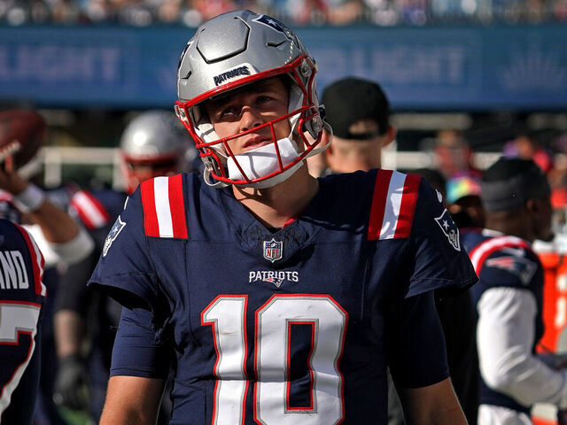 New England Patriots rumors: New uniforms are a blast from the past