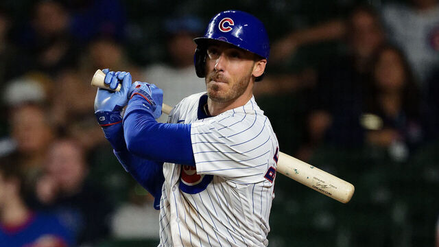 CHICAGO, IL - SEPTEMBER 21: Cody Bellinger #24 of the Chicago Cubs bats against the Pittsburgh Pirates at Wrigley Field on September 21, 2023 in Chicago, Illinois.