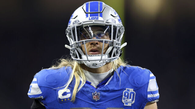 DETROIT, MI - SEPTEMBER 24: Alex Anzalone #34 of the Detroit Lions looks on during an NFL football game against the Atlanta Falcons at Ford Field on September 24, 2023 in Detroit, Michigan.