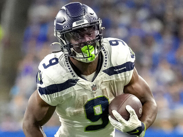 DETROIT, MICHIGAN - SEPTEMBER 17: Kenneth Walker III #9 of the Seattle Seahawks runs in action against the Detroit Lions at Ford Field on September 17, 2023 in Detroit, Michigan.