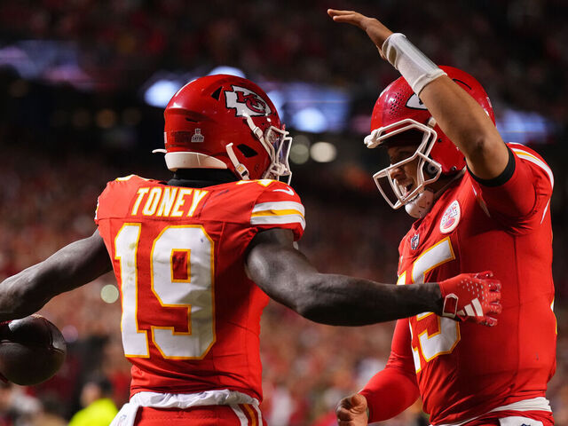 Patrick Mahomes and his young Kansas City Chiefs receiving corps