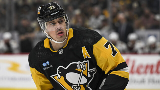 PITTSBURGH, PA - OCTOBER 10: Pittsburgh Penguins center Evgeni Malkin (71) looks on during the first period in the NHL game between the Pittsburgh Penguins and the Chicago Blackhawks on October 10, 2023, at PPG Paints Arena in Pittsburgh, PA.