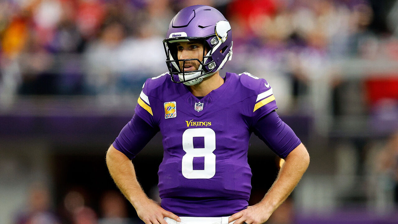 MINNEAPOLIS, MINNESOTA - OCTOBER 08: Kirk Cousins #8 of the Minnesota Vikings looks on against the Kansas City Chiefs in the first half at U.S. Bank Stadium on October 08, 2023 in Minneapolis, Minnesota. The Chiefs defeated the Vikings 27-20.