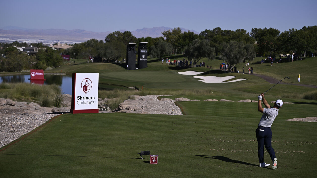 LAS VEGAS, NEVADA - OCTOBER 14: Tom Kim of South Korea plays his shot from the 17th tee during the third round of the Shriners Children's Open at TPC Summerlin on October 14, 2023 in Las Vegas, Nevada.