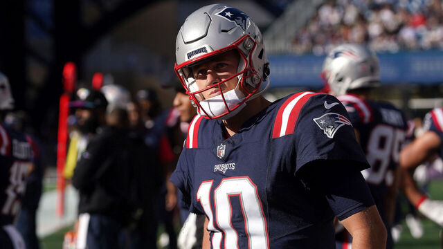 Foxborough, MA - October 8: New England Patriots QB Mac Jones in the fourth quarter. The Patriots lost to the New Orleans Saints, 34-0.