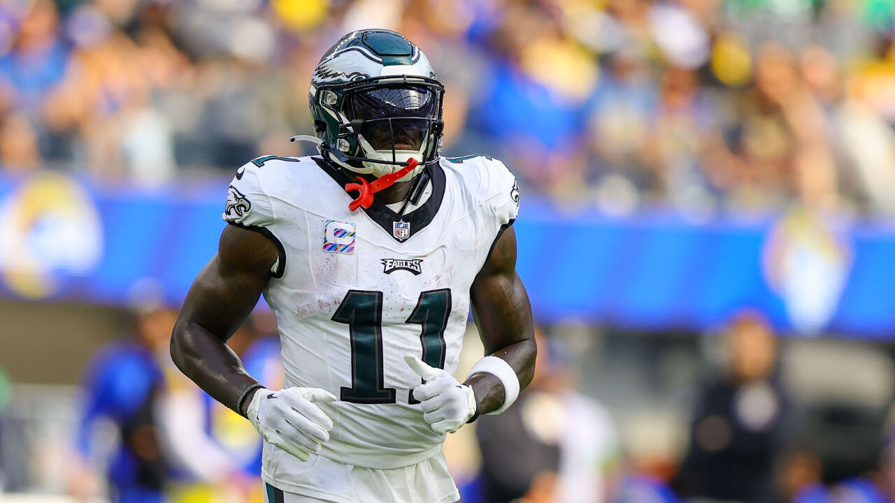 INGLEWOOD, CA - OCTOBER 08: Philadelphia Eagles wide receiver A.J. Brown (11) lines up at the line of scrimmage during the NFL game between the Philadelphia Eagles and the Los Angeles Rams on October 08, 2023, at SoFi Stadium in Inglewood, CA.