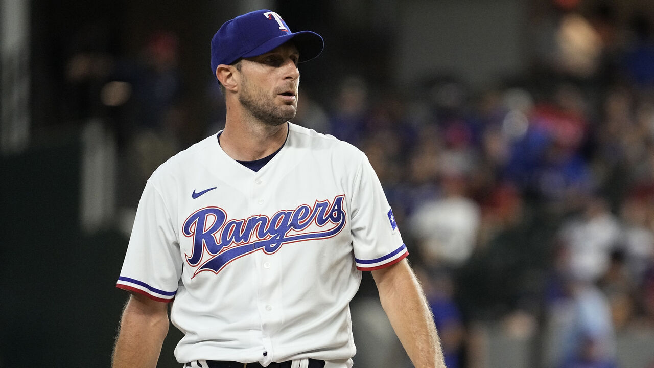 ARLINGTON, TX - AUGUST 03: Max Scherzer #31 of the Texas Rangers pitches during the game between the Chicago White Sox and the Texas Rangers at Globe Life Field on Thursday, August 3, 2023 in Arlington, Texas.