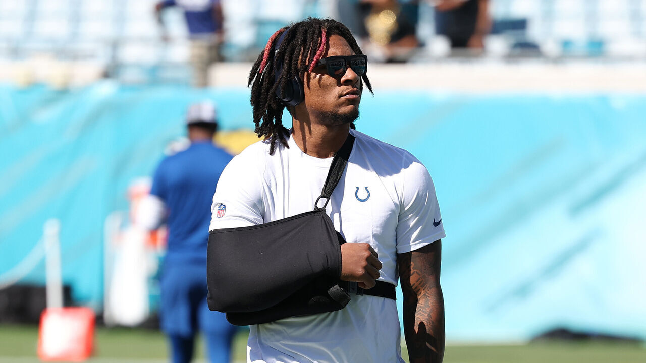 JACKSONVILLE, FLORIDA - OCTOBER 15: Anthony Richardson #5 of the Indianapolis Colts looks on prior to a game against the Jacksonville Jaguars at EverBank Stadium on October 15, 2023 in Jacksonville, Florida.