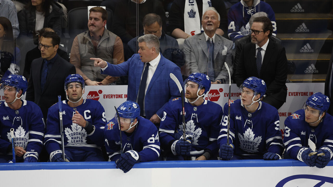 TORONTO. Toronto Maple Leafs coach Sheldon Keefe ( blue suit) behind the bench against the Montreal Canadiens in first period NHL acton .(R.J.Johnston/Toronto Star)
