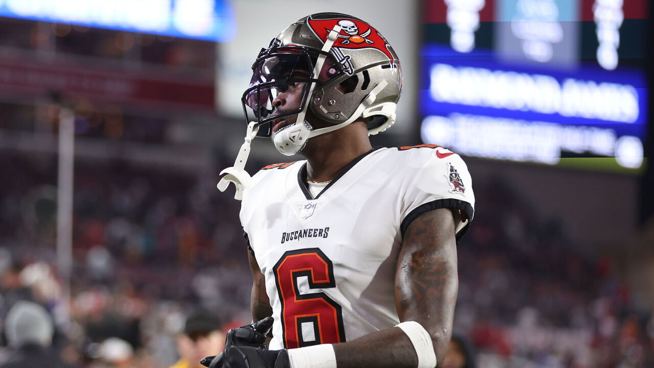 TAMPA, FLORIDA - JANUARY 16: Julio Jones #6 of the Tampa Bay Buccaneers stands on the sideline against the Dallas Cowboys during the NFC Wild Card Playoff game at Raymond James Stadium on January 16, 2023 in Tampa, Florida. (Perry Knotts/Getty Images)