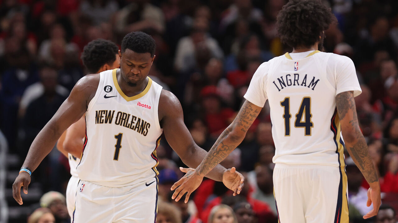 CHICAGO, ILLINOIS - NOVEMBER 09: Zion Williamson #1 and Brandon Ingram #14 of the New Orleans Pelicans celebrate a basket against the Chicago Bulls during the second half at United Center on November 09, 2022 in Chicago, Illinois.