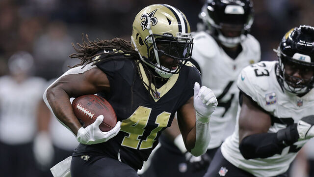 NEW ORLEANS, LOUISIANA - OCTOBER 19: Alvin Kamara #41 of the New Orleans Saints runs with the ball during the first half against the Jacksonville Jaguars at Caesars Superdome on October 19, 2023 in New Orleans, Louisiana.