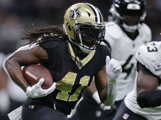 NEW ORLEANS, LOUISIANA - OCTOBER 19: Alvin Kamara #41 of the New Orleans Saints runs with the ball during the first half against the Jacksonville Jaguars at Caesars Superdome on October 19, 2023 in New Orleans, Louisiana.