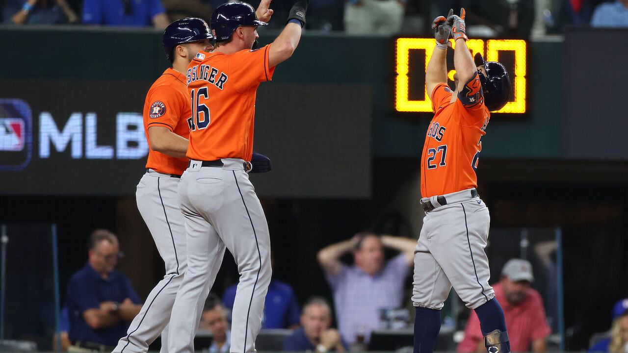 Watch: Stanton shows off insane sledgehammer workout