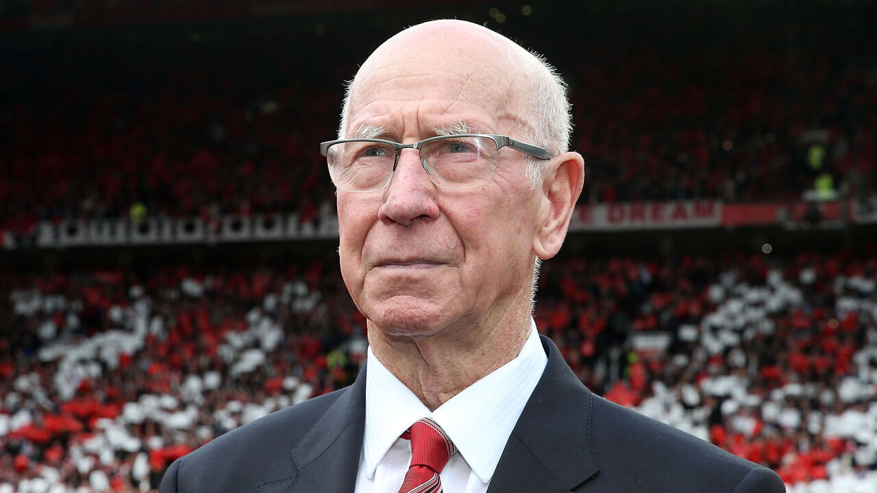 MANCHESTER, ENGLAND - APRIL 03: Sir Bobby Charlton of Manchester United attends the unveiling of a stand renamed in his honour ahead of the Barclays Premier League match between Manchester United and Everton at Old Trafford on April 3, 2016 in Manchester, England.