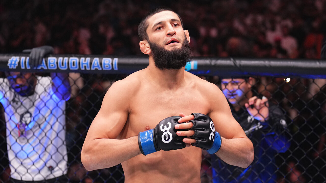 ABU DHABI, UNITED ARAB EMIRATES - OCTOBER 21: Khamzat Chimaev of the United Arab Emirates prepares to face Kamaru Usman of Nigeria in a middleweight fight during the UFC 294 event at Etihad Arena on October 21, 2023 in Abu Dhabi, United Arab Emirates.