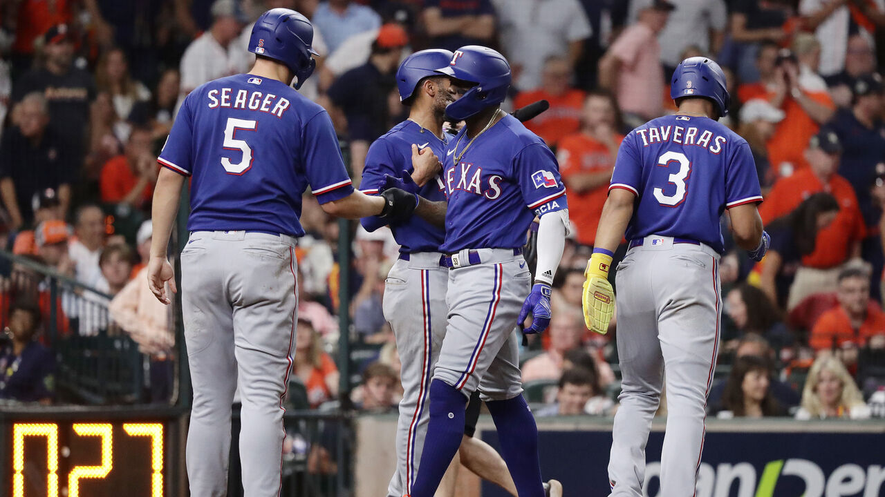 Phillies push D-Backs to brink of elimination after Wheeler's Game